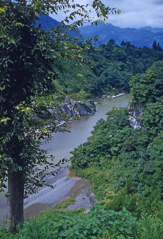 1952 Japan 049 Riv nr Dam nr Tachikawa JPN.jpg